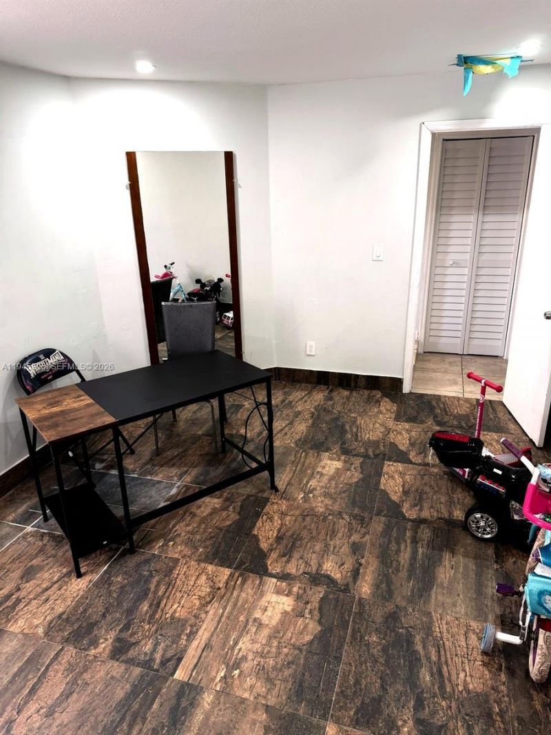 6000 SW 153rd Ct Rd, Miami, FL 33193 Photo