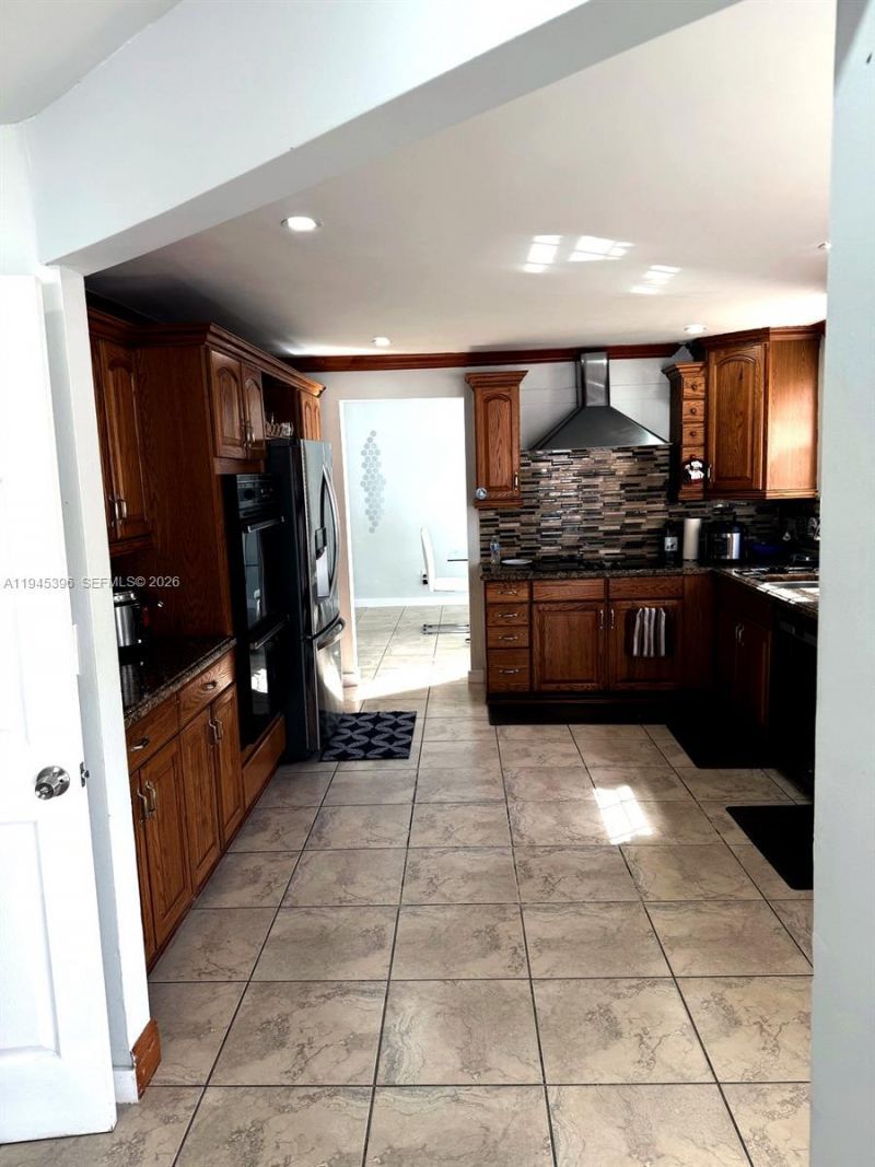 6000 SW 153rd Ct Rd, Miami, FL 33193 Photo