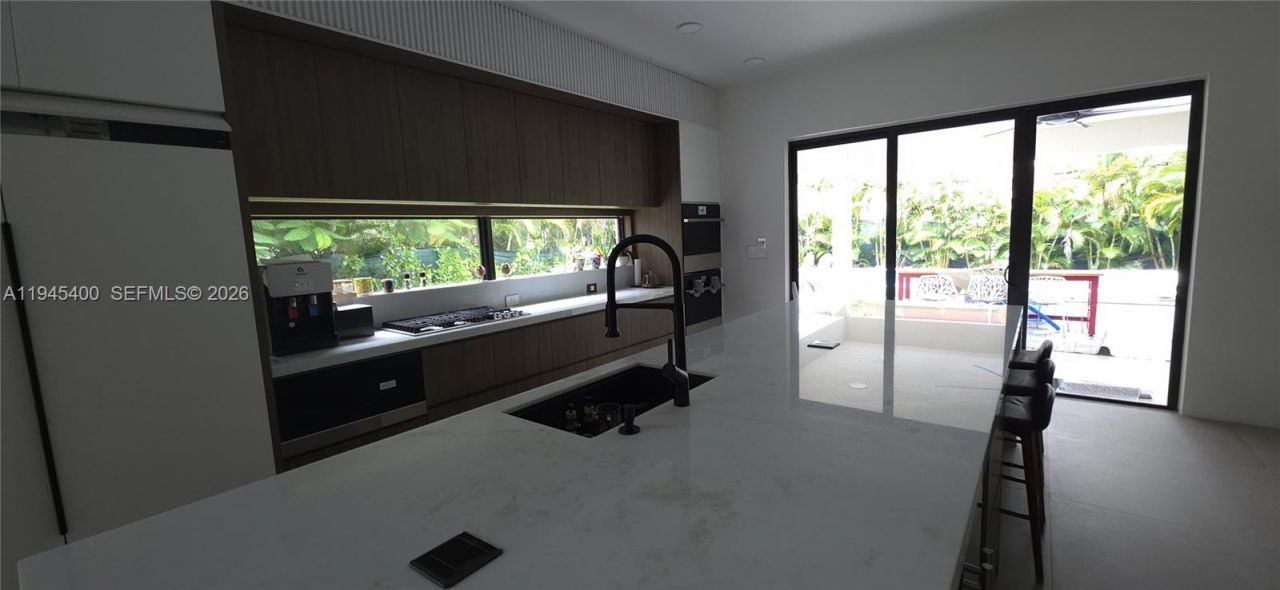 4031 SW 54th Ct, Dania Beach, FL 33314 Photo