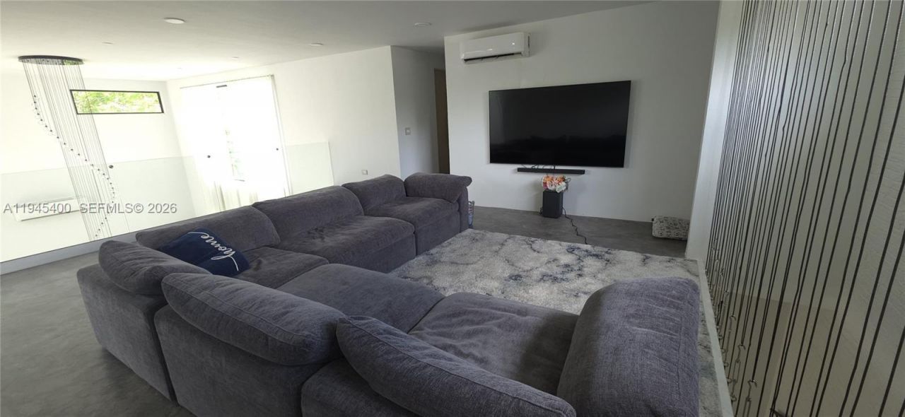 4031 SW 54th Ct, Dania Beach, FL 33314 Photo