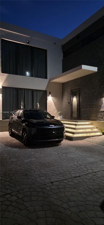 4031 SW 54th Ct, Dania Beach, FL 33314 Photo