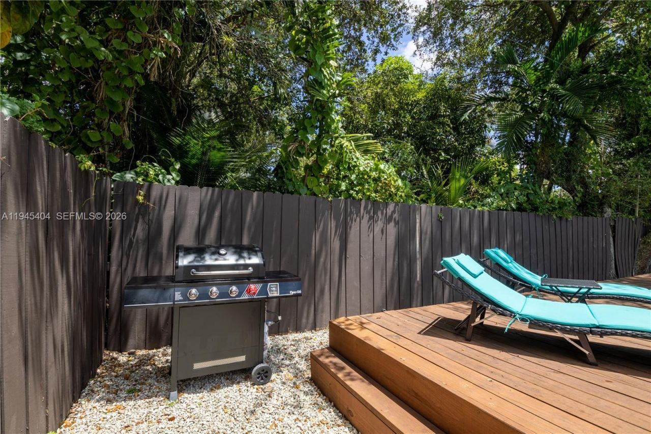 14325 NE 8th Ave , North Miami, FL 33161 Photo