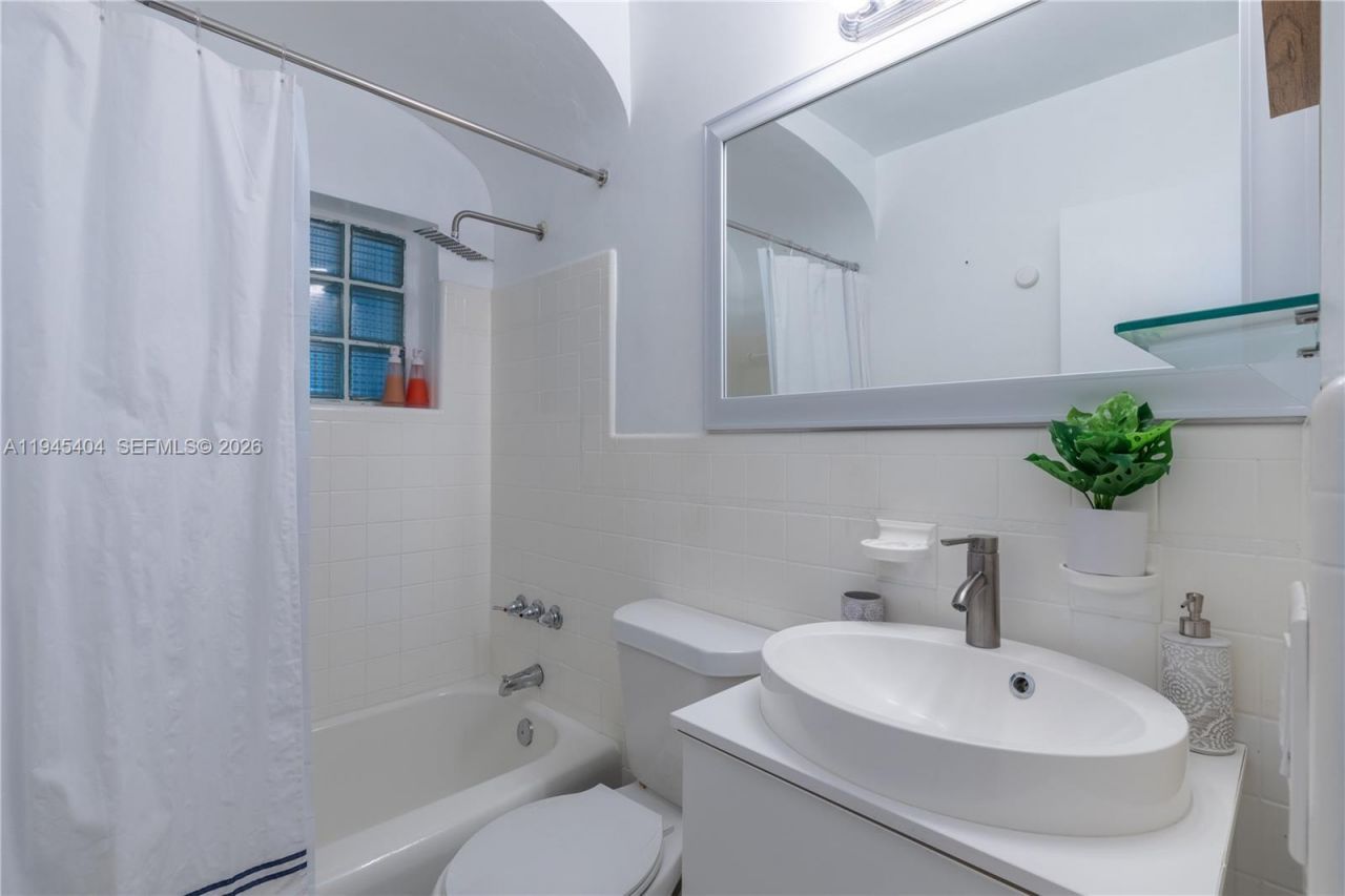 14325 NE 8th Ave , North Miami, FL 33161 Photo