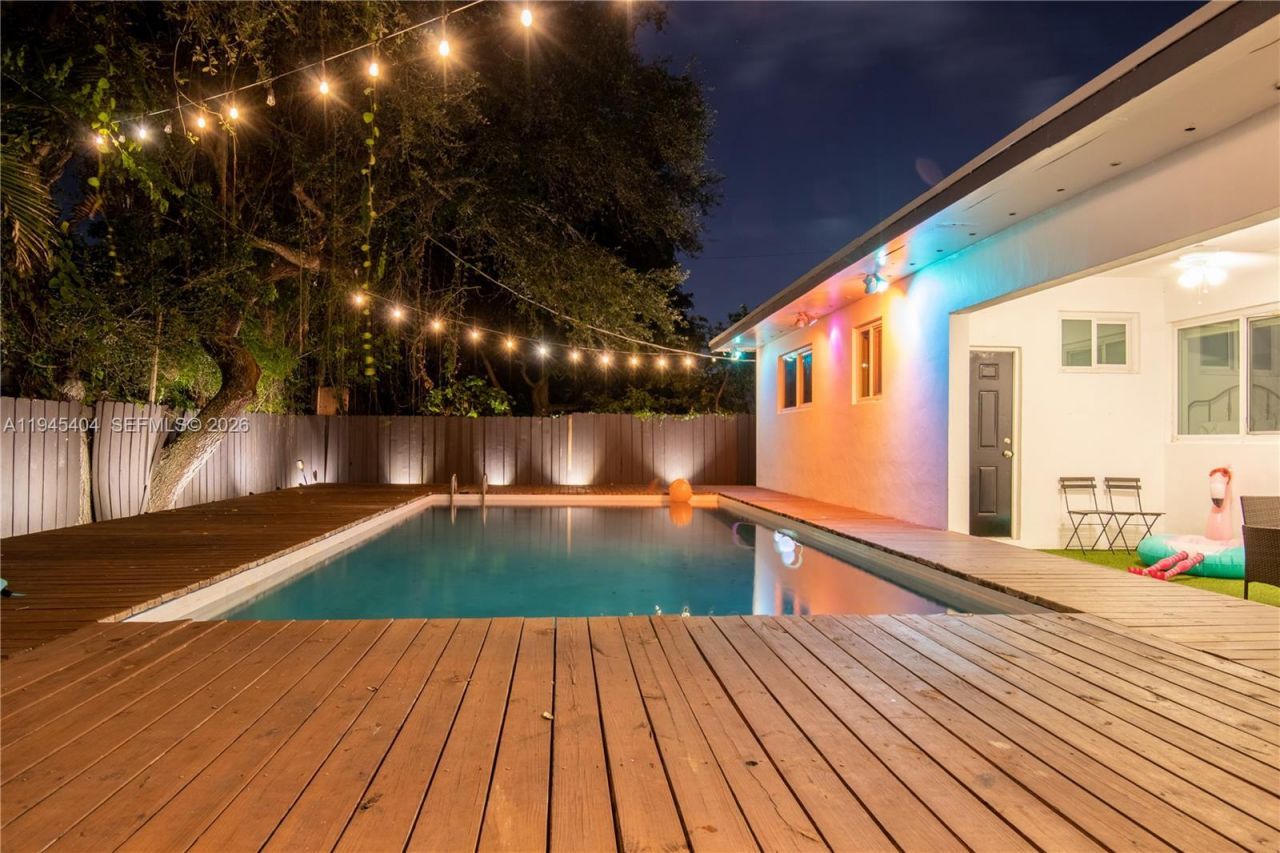 14325 NE 8th Ave , North Miami, FL 33161 Photo