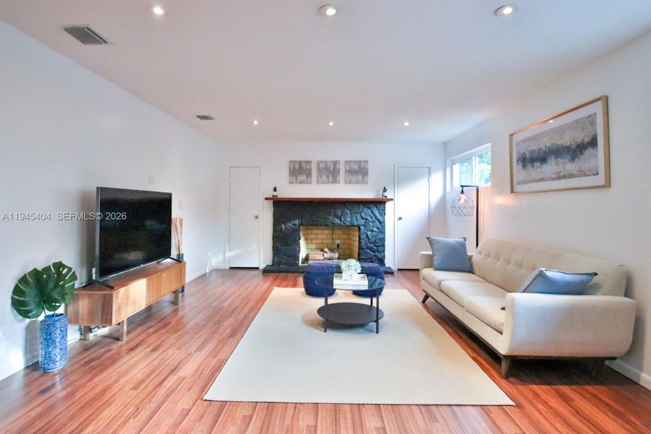 14325 NE 8th Ave , North Miami, FL 33161 Photo