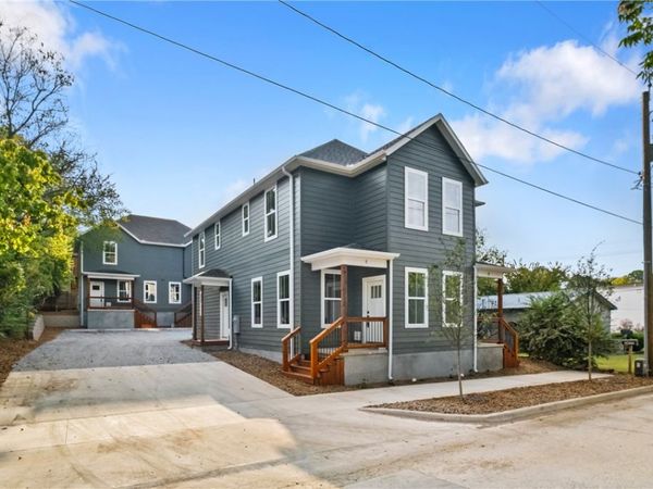 588 S Willow Avenue , Unit 1, Fayetteville, AR 72701