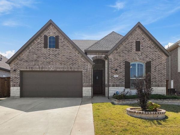 2042 Clear Water Way, Royse City, TX 75189
