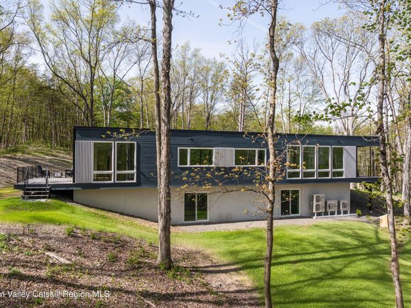 120 Cauterskill Avenue, Catskill, NY 12414