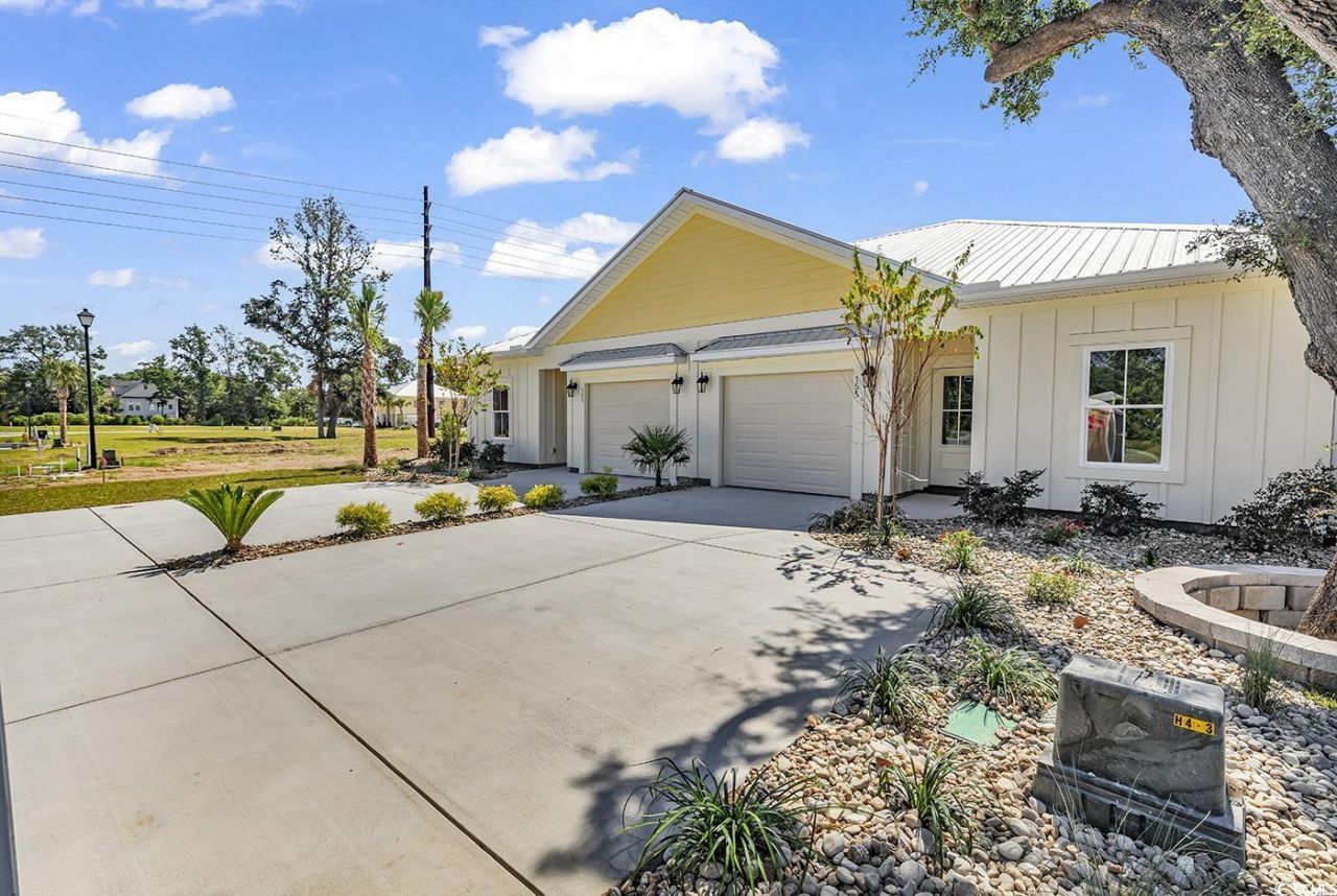 144 Hallandale Lane Photo 1