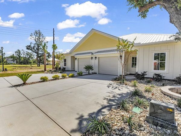 144 Hallandale Lane, Unit Right, Murrells Inlet, SC 29576