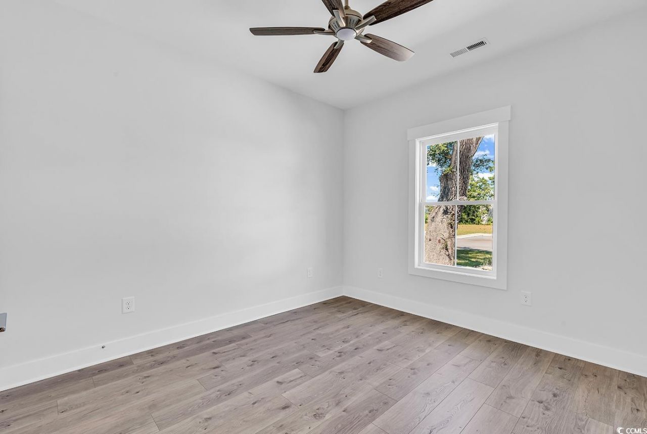 144 Hallandale Lane Photo 10