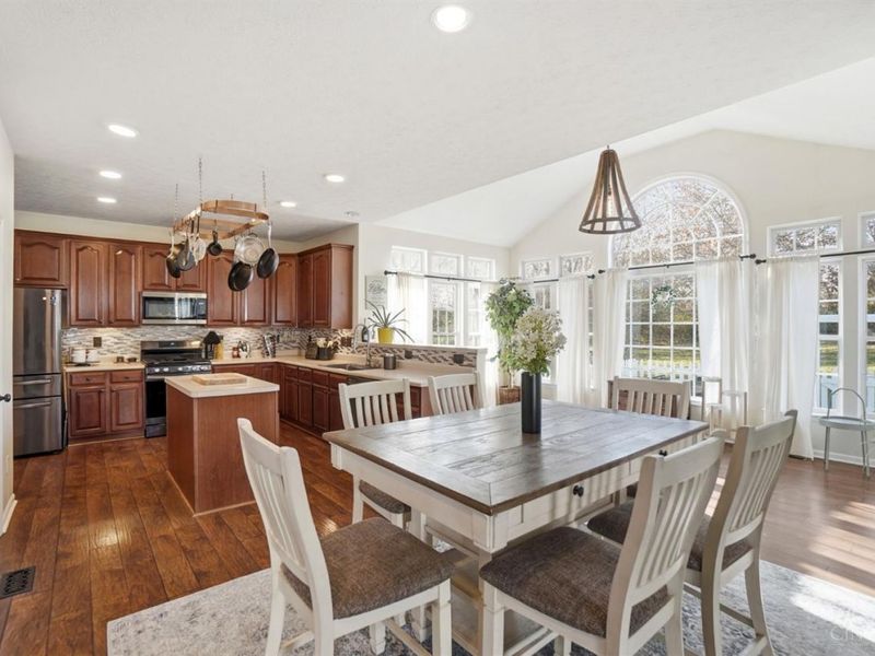 7891 Celestial Circle, Liberty Township, OH 45044 Photo 4