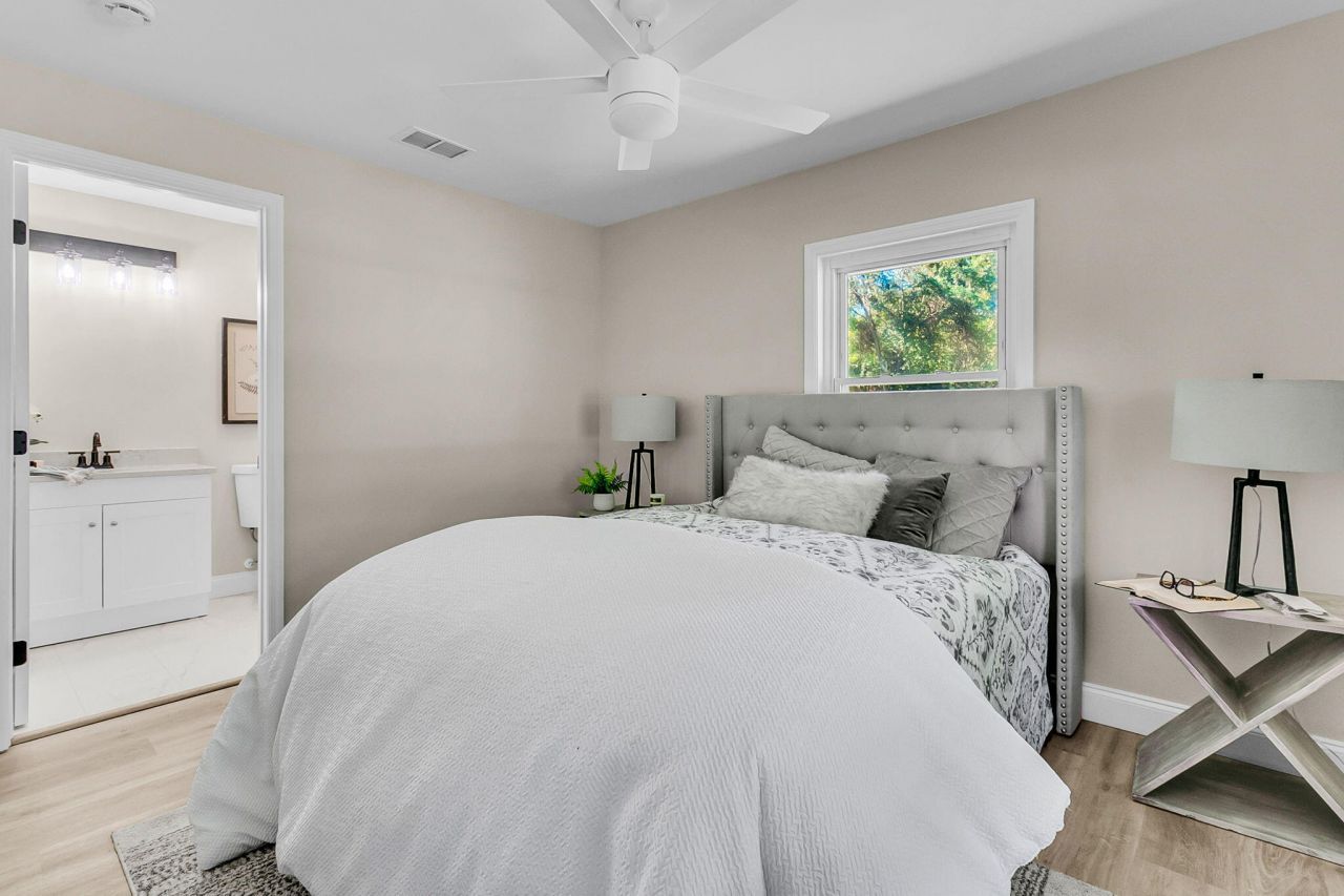 635 Sequoia Street Photo 12