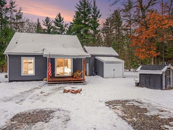 3921 S Laurel Drive, White Cloud, MI 49349