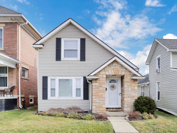 180 Long Street, Ashville, OH 43103