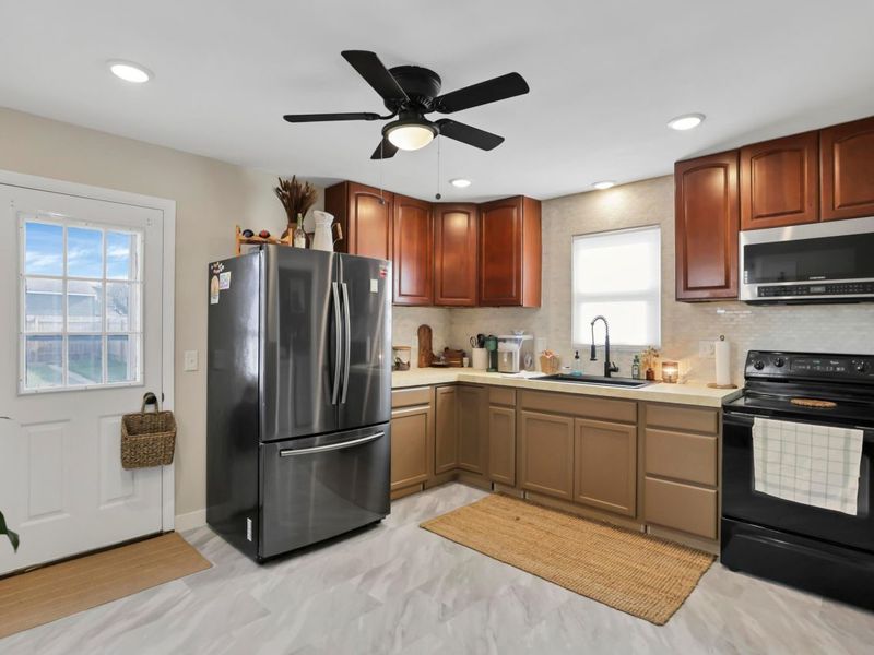 180 Long Street, Ashville, OH 43103 Photo 15