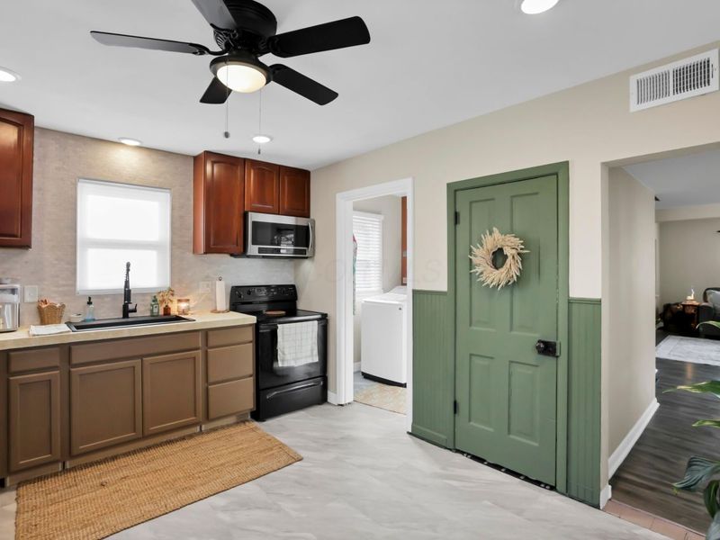 180 Long Street, Ashville, OH 43103 Photo 16