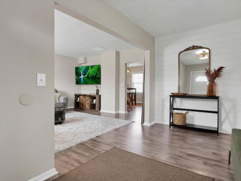 180 Long Street, Ashville, OH 43103 Photo 6