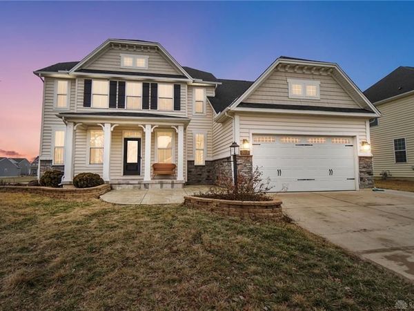 2603 Blueflag Street, Tipp City, OH 45371