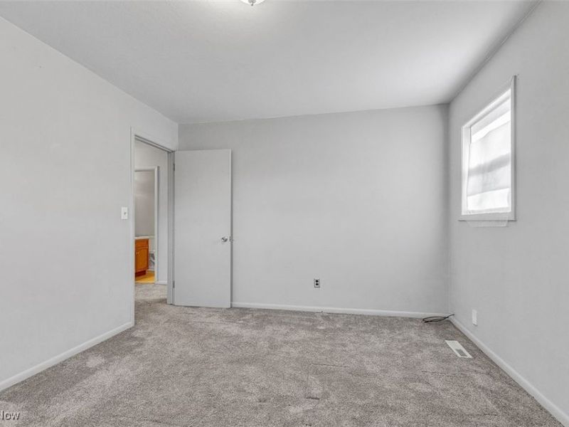 30350 Twin Lakes Drive, Wickliffe, OH 44092 Photo 20