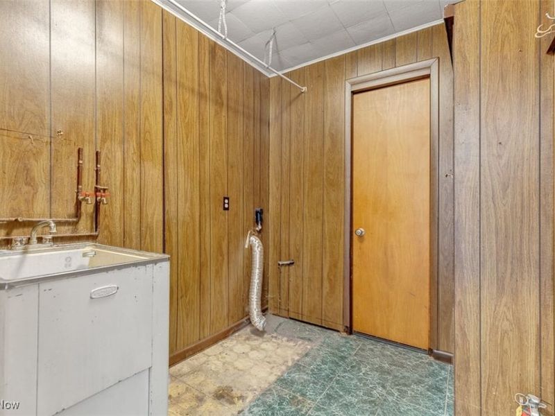 30350 Twin Lakes Drive, Wickliffe, OH 44092 Photo 24