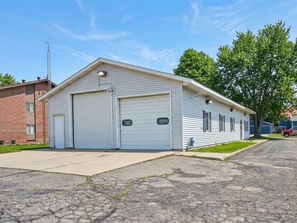 316 Highway Avenue S, Blooming Prairie, MN 55917