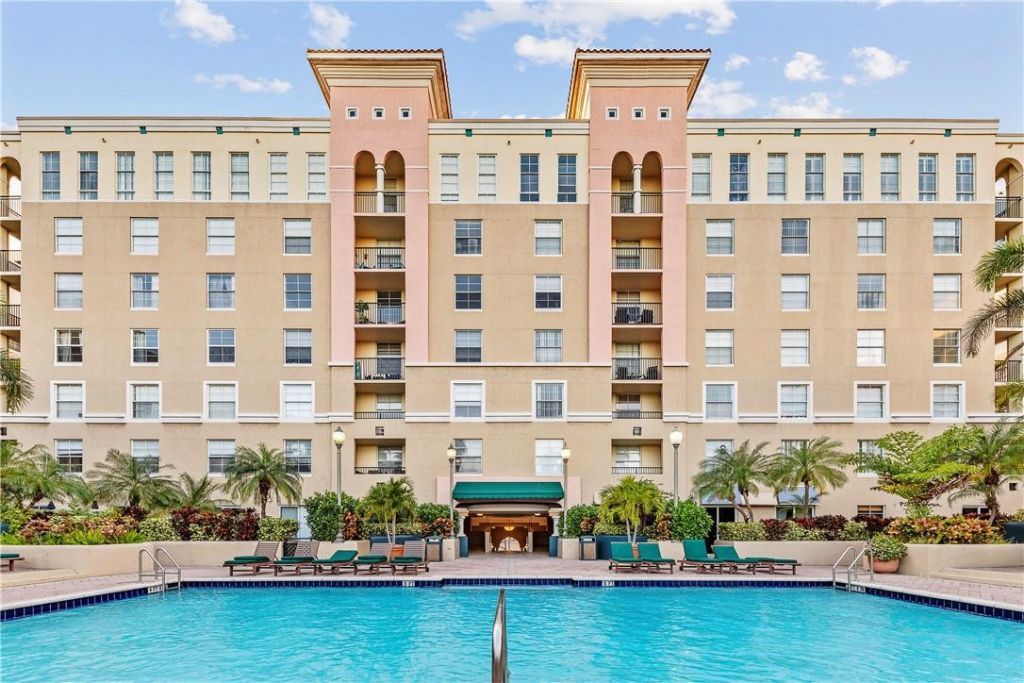 520 SE 5th Avenue, Unit 2404, Fort Lauderdale, FL 33301 Photo