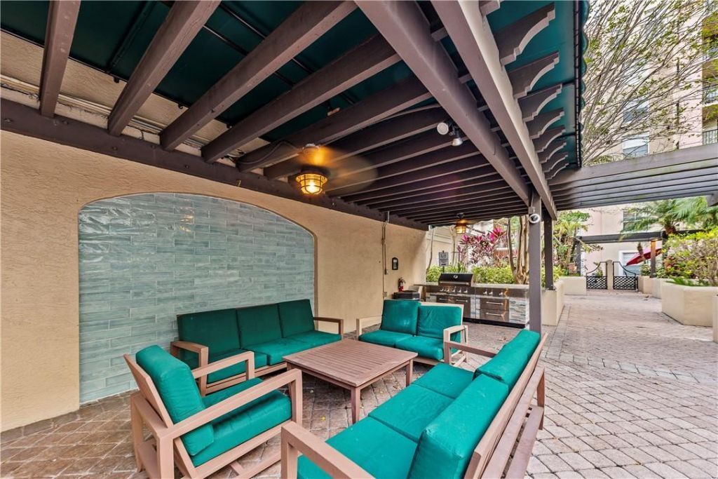 520 SE 5th Avenue, Unit 2404, Fort Lauderdale, FL 33301 Photo