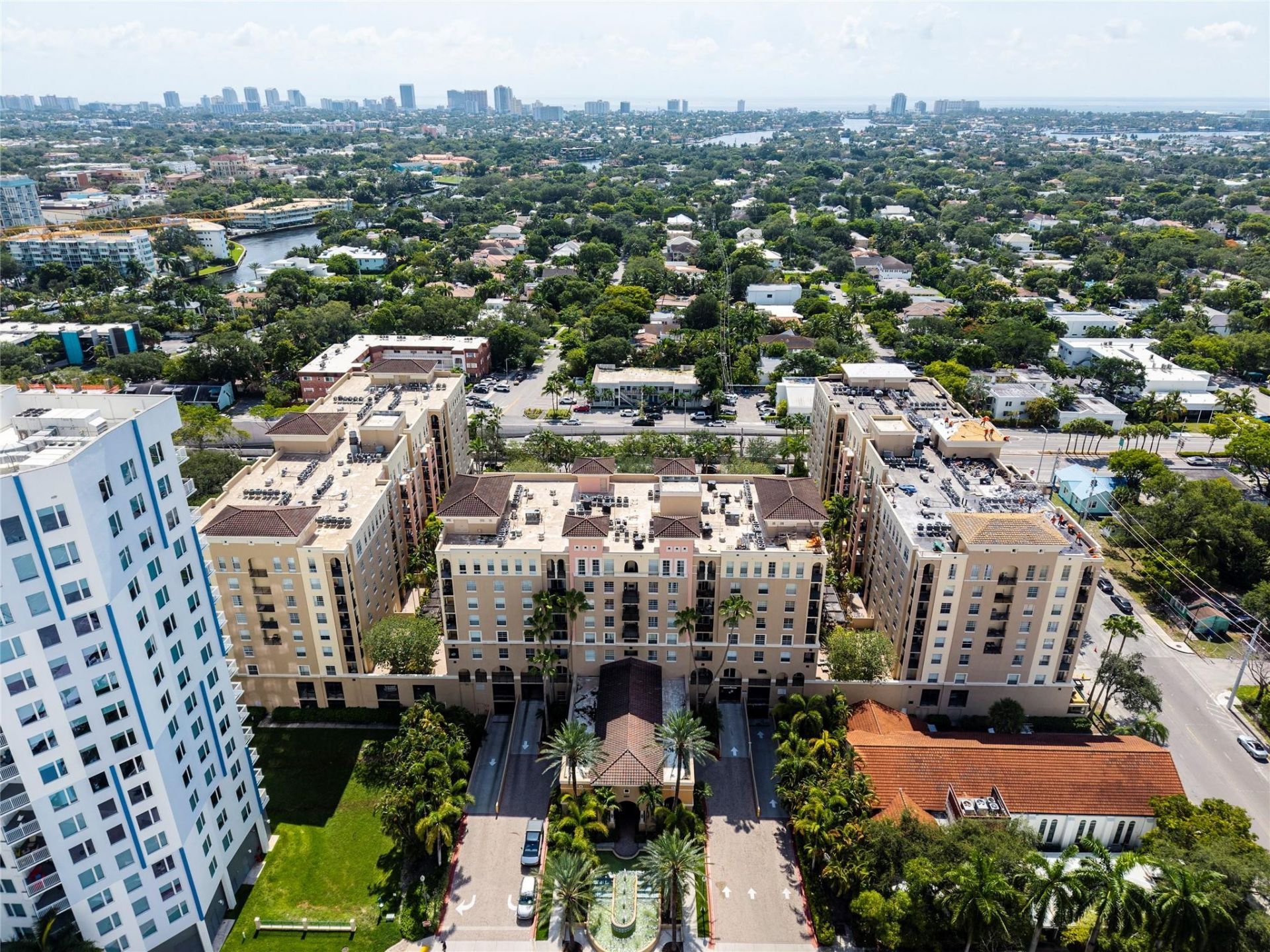 520 SE 5th Avenue, Unit 2404, Fort Lauderdale, FL 33301 Photo