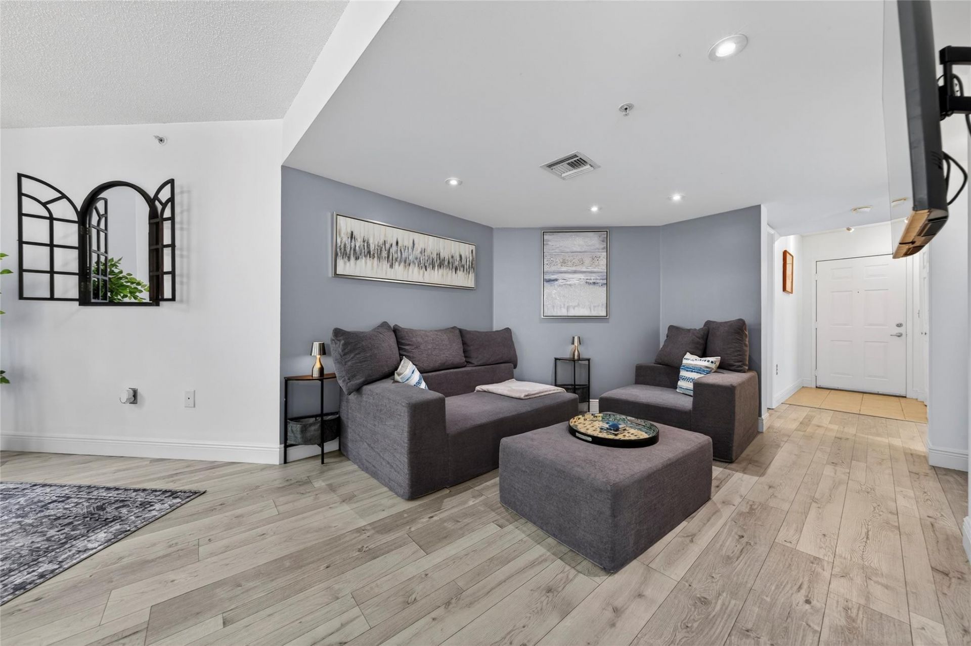 520 SE 5th Avenue, Unit 2404, Fort Lauderdale, FL 33301 Photo