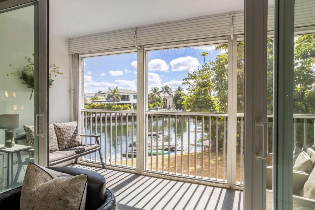 698 NE Spanish River Boulevard, Unit 24, Boca Raton, FL 33431 Photo