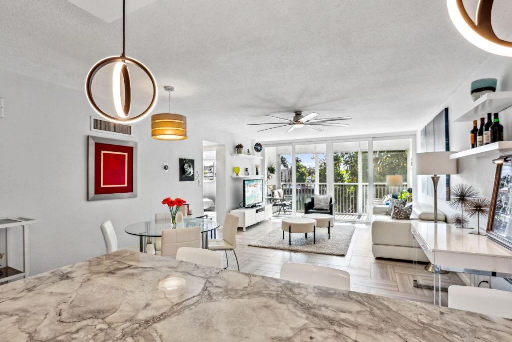 698 NE Spanish River Boulevard, Unit 24, Boca Raton, FL 33431 Photo