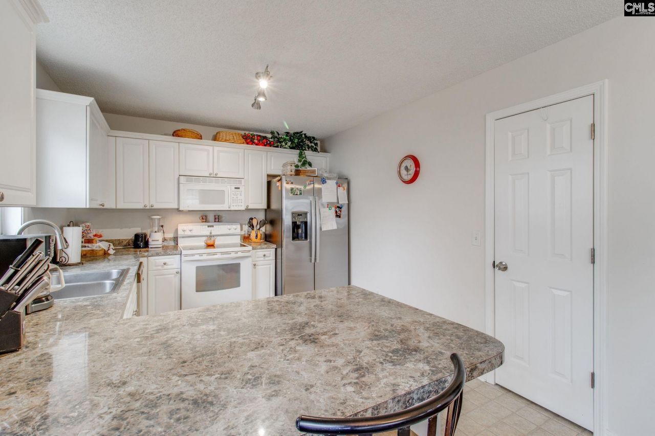 414 Long Needle Road  Photo 10