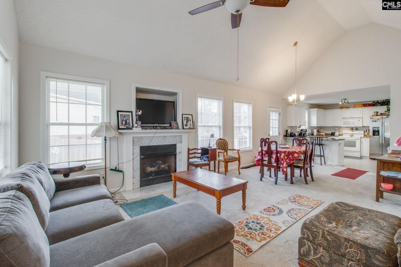 414 Long Needle Road  Photo 5