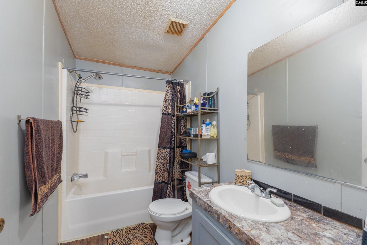 1973 Glenn Road Photo 16