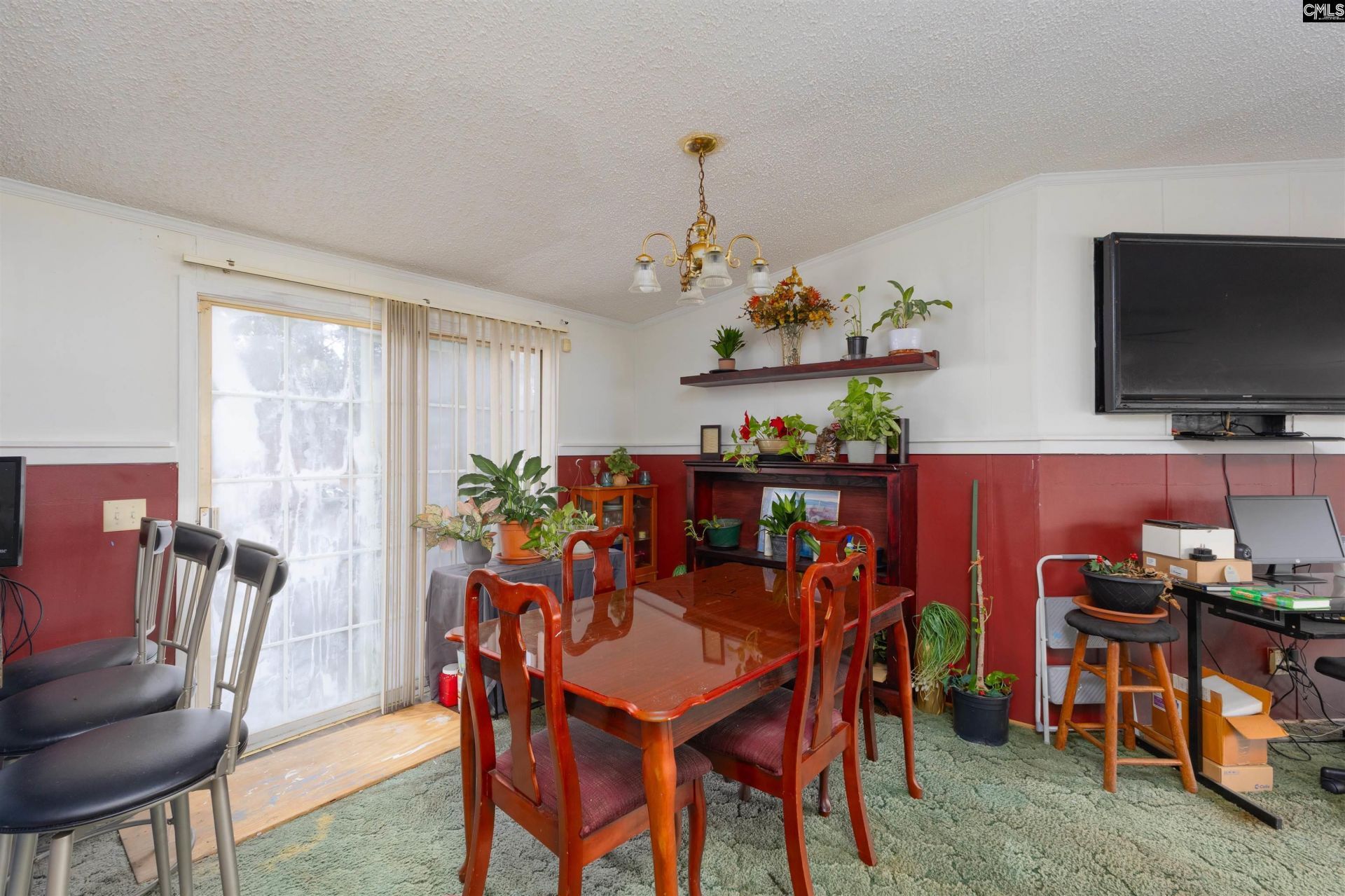 1973 Glenn Road Photo 6