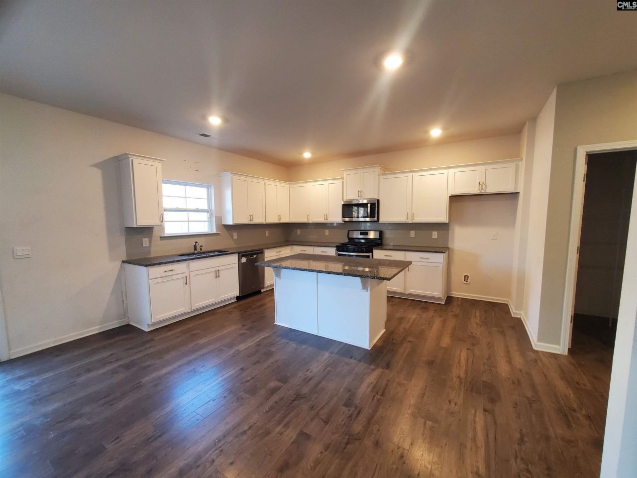 166 Belgrave Drive Photo 10