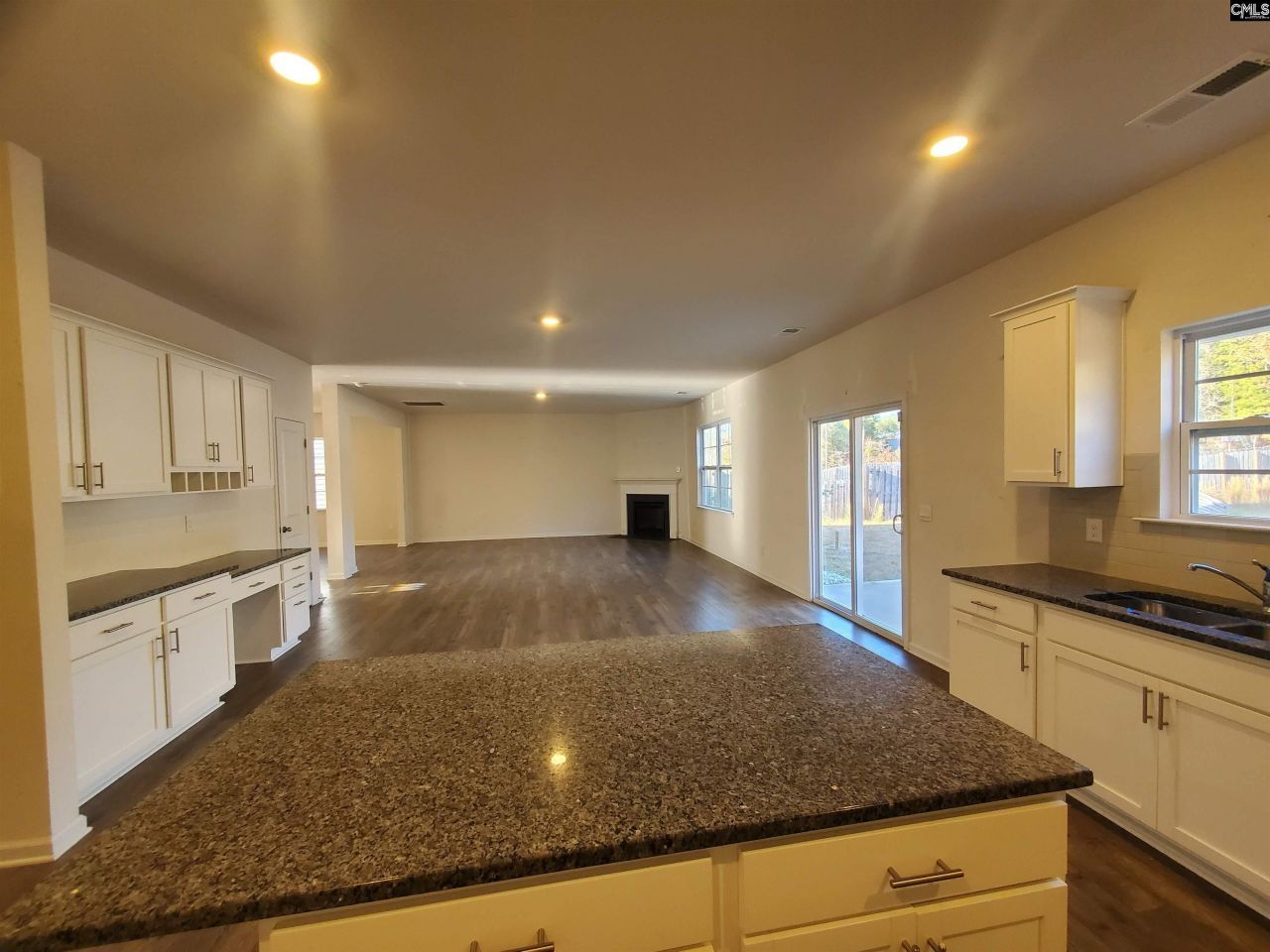 166 Belgrave Drive Photo 9