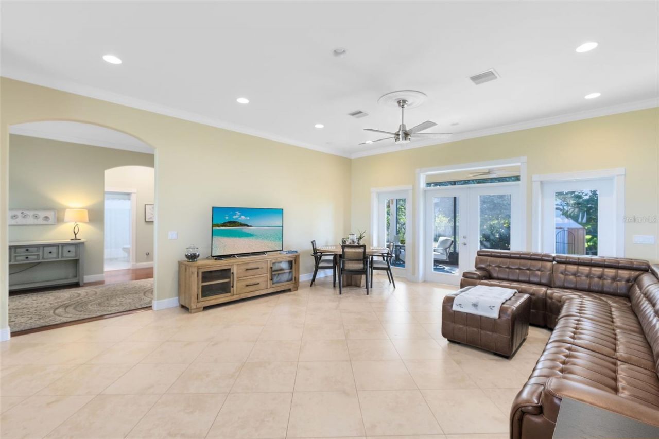 1811 Lakeshore Boulevard, Saint Cloud, FL 34769 Photo