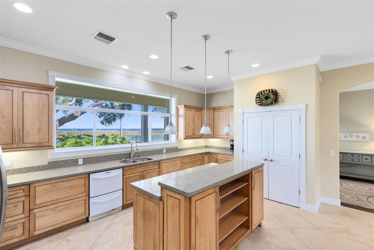 1811 Lakeshore Boulevard, Saint Cloud, FL 34769 Photo