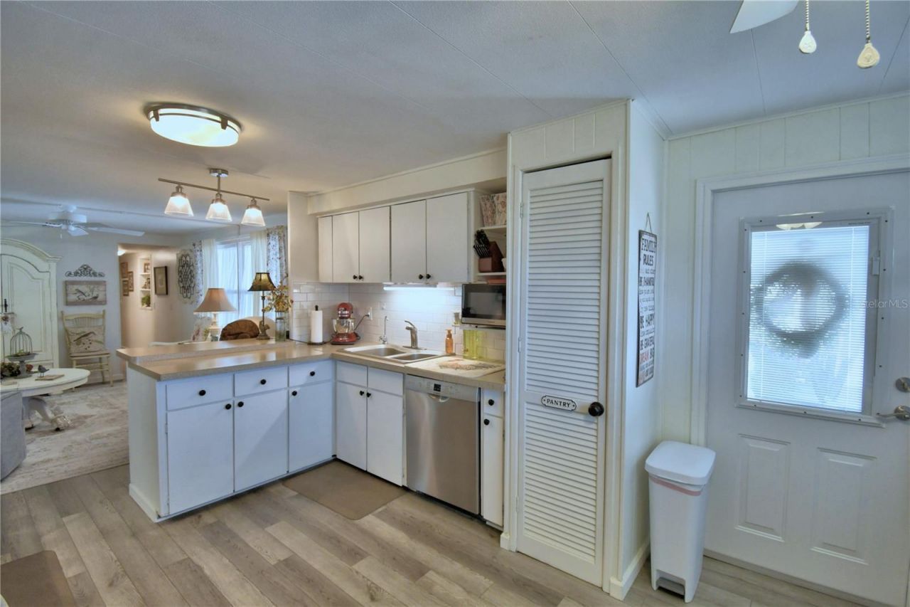 141 Paradise Lane, Auburndale, FL 33823 Photo