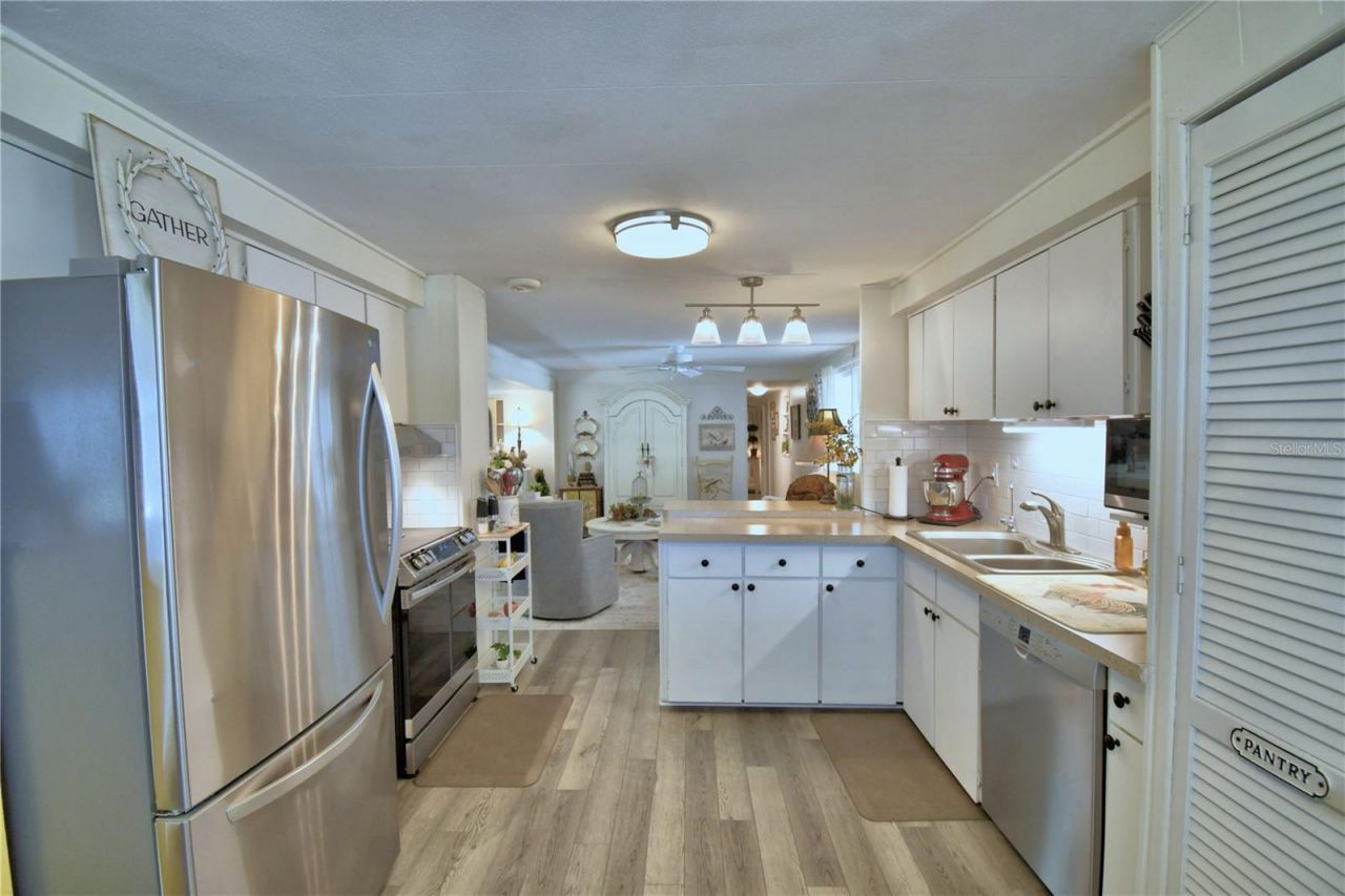 141 Paradise Lane, Auburndale, FL 33823 Photo