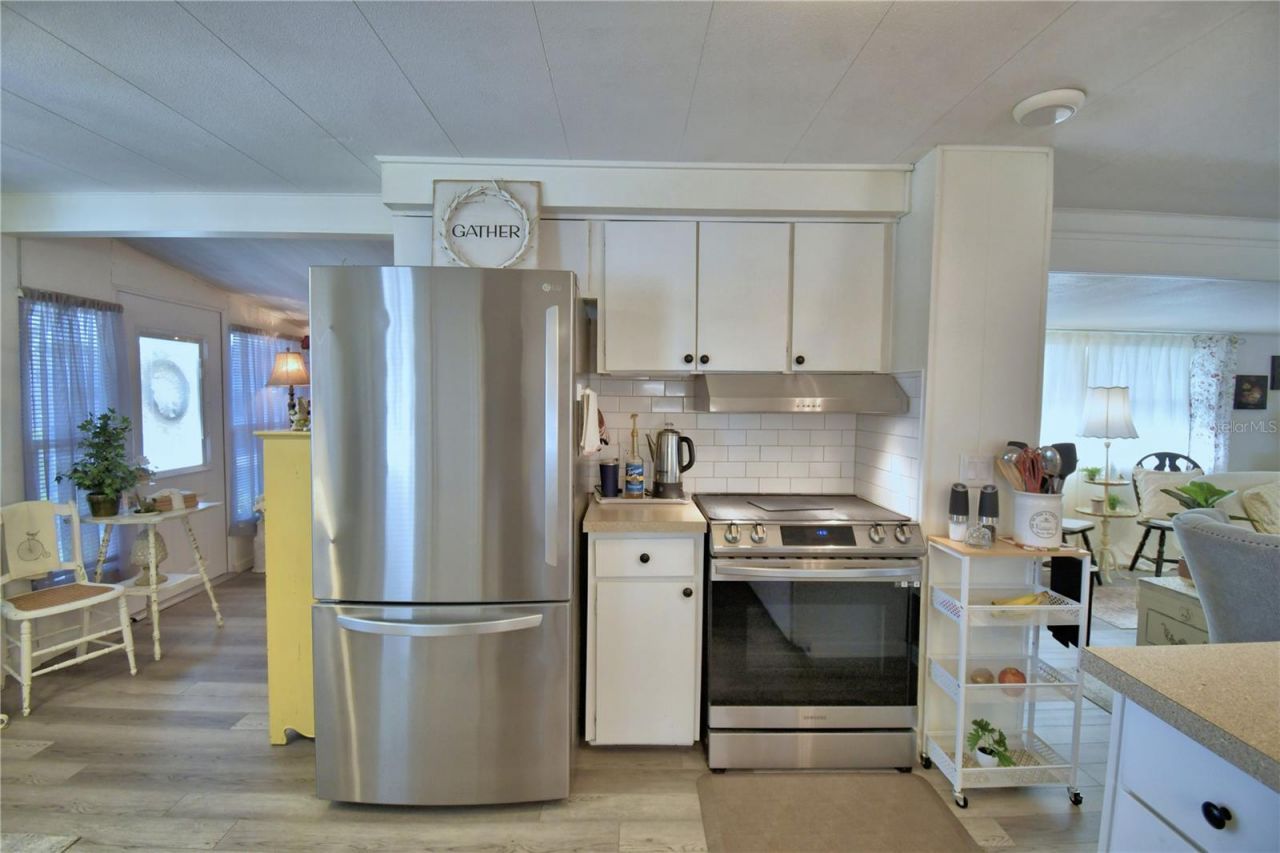 141 Paradise Lane, Auburndale, FL 33823 Photo