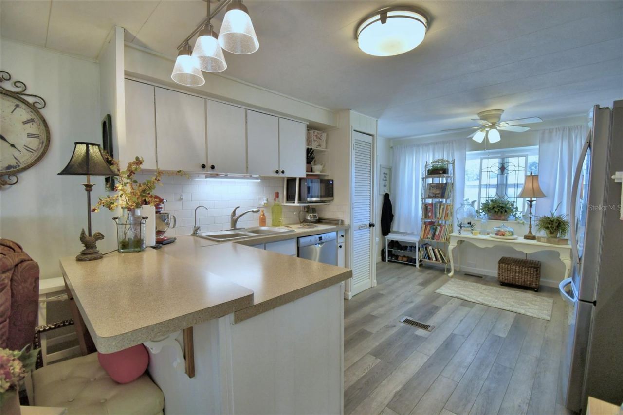 141 Paradise Lane, Auburndale, FL 33823 Photo