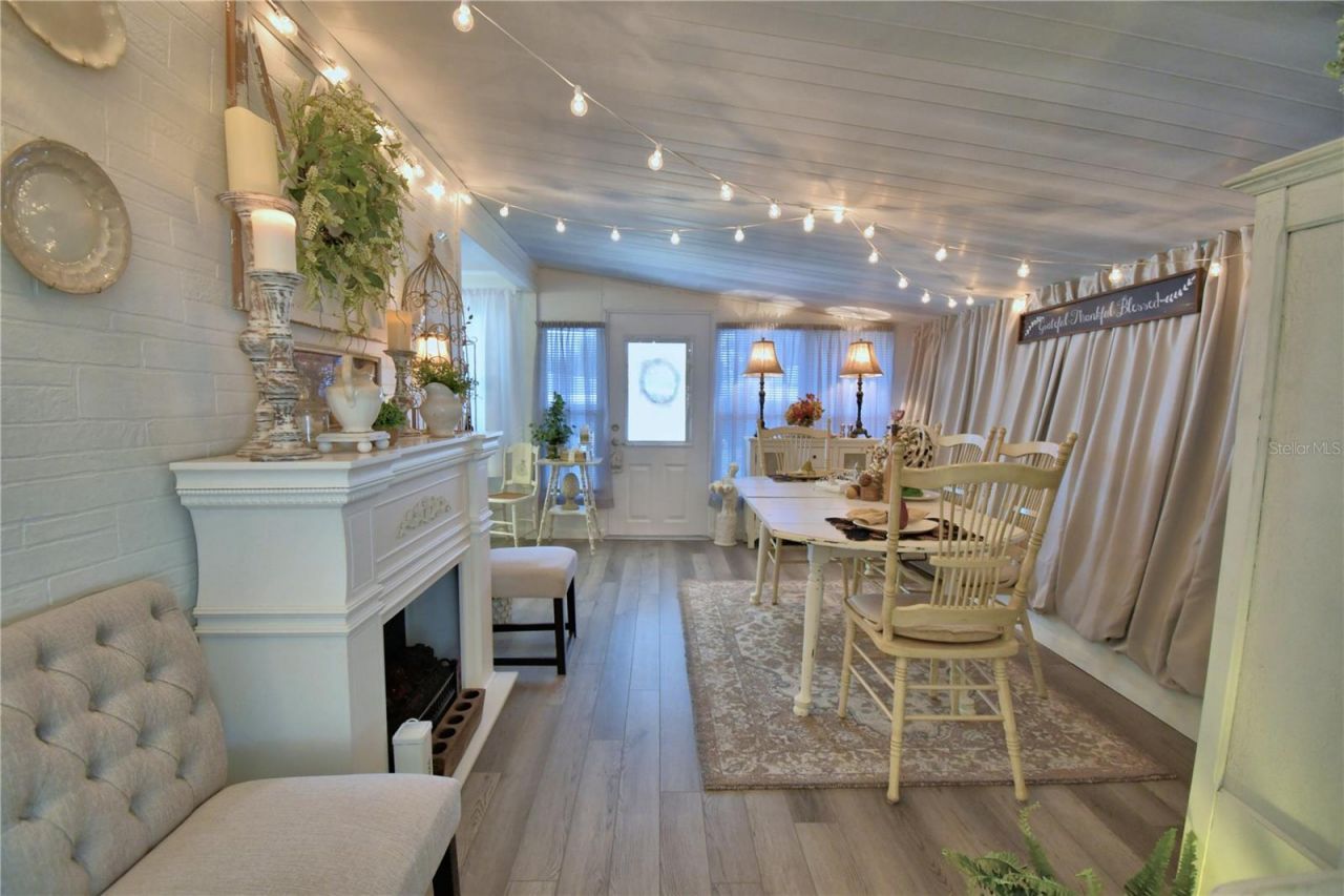 141 Paradise Lane, Auburndale, FL 33823 Photo