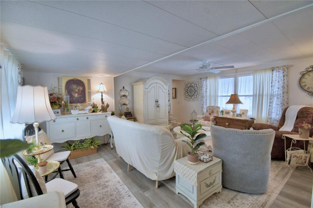 141 Paradise Lane, Auburndale, FL 33823 Photo