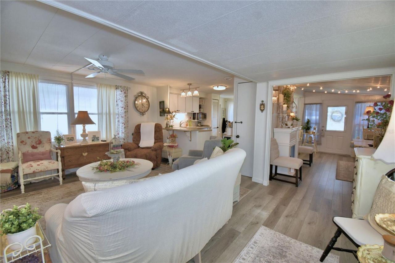 141 Paradise Lane, Auburndale, FL 33823 Photo