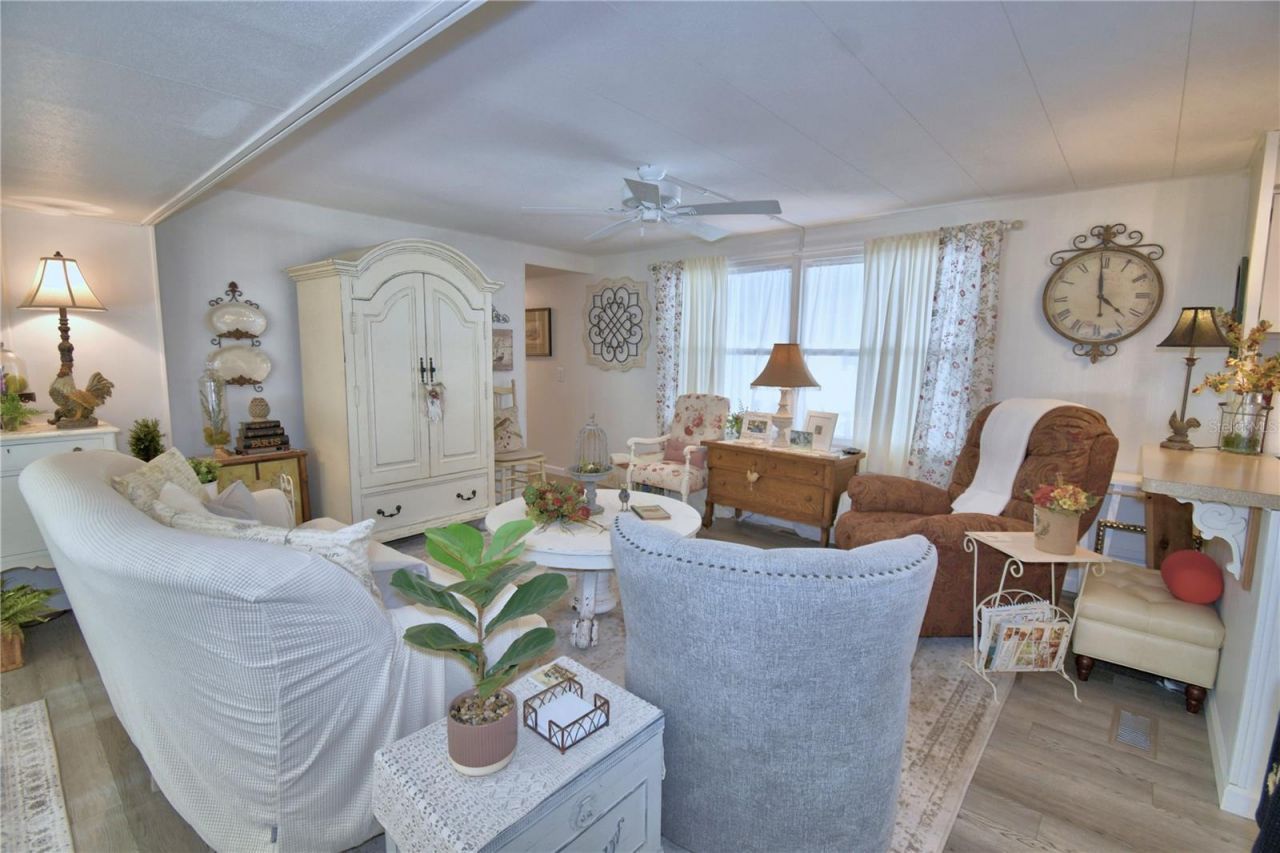 141 Paradise Lane, Auburndale, FL 33823 Photo