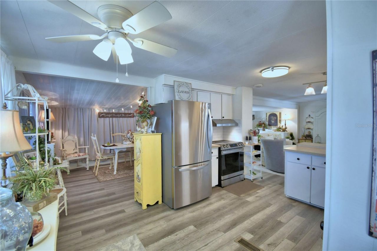 141 Paradise Lane, Auburndale, FL 33823 Photo