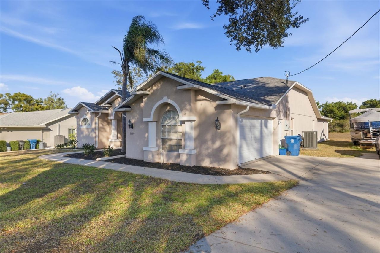 5220 Kirkwood Avenue, Spring Hill, FL 34608 Photo